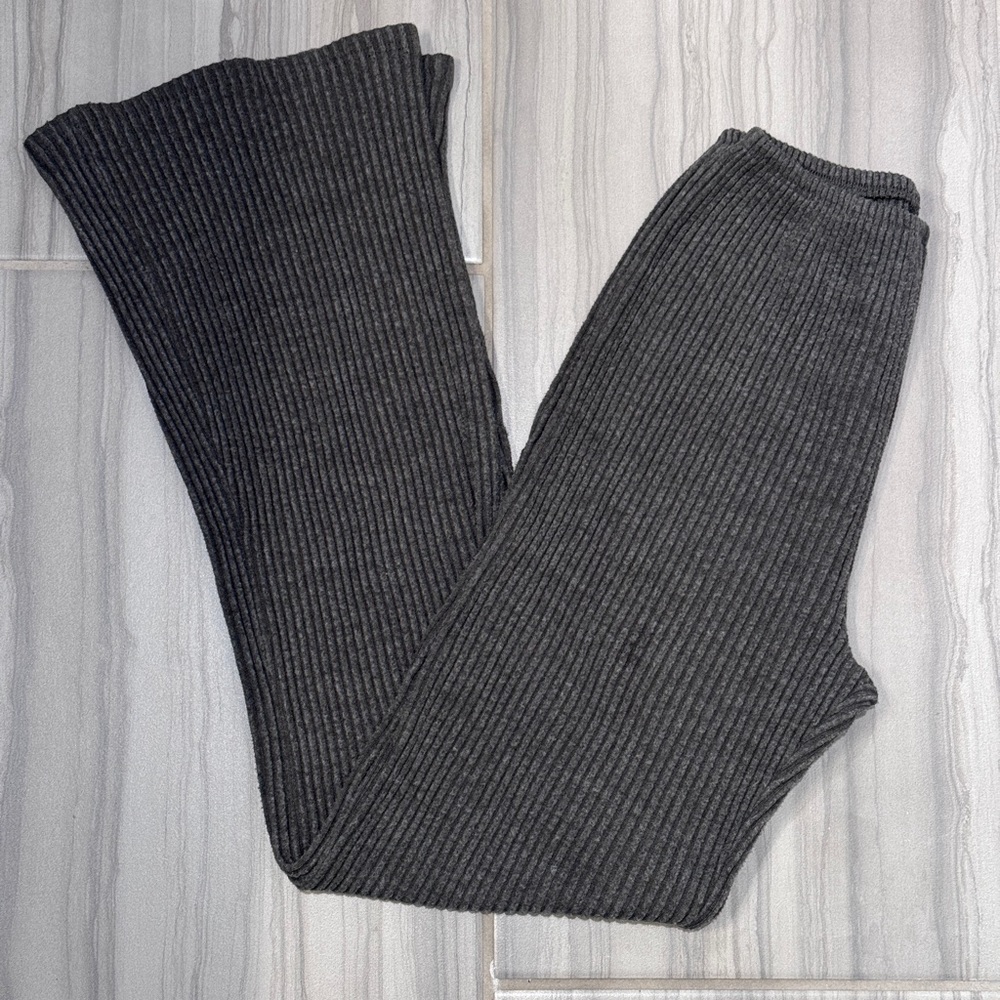 Joah Brown Ribbed Knit Pants - Charcoal